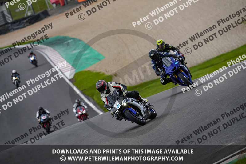 donington no limits trackday;donington park photographs;donington trackday photographs;no limits trackdays;peter wileman photography;trackday digital images;trackday photos